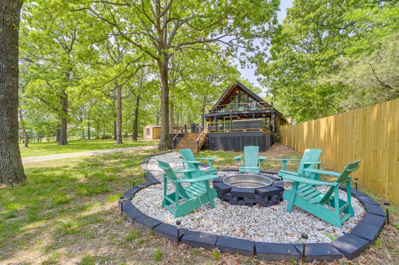 Modern Fairland Log Cabin With Lake Access! מראה חיצוני תמונה