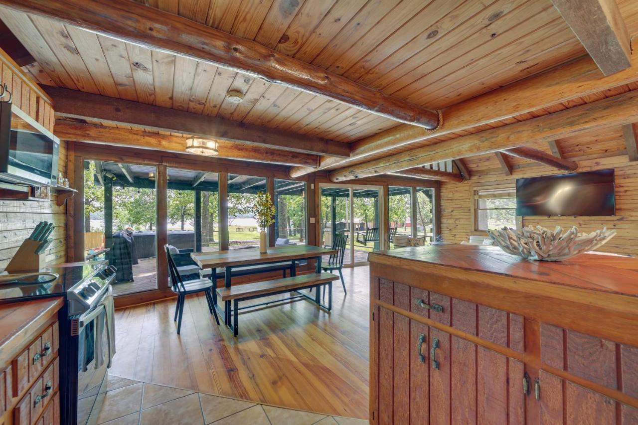 Modern Fairland Log Cabin With Lake Access! מראה חיצוני תמונה