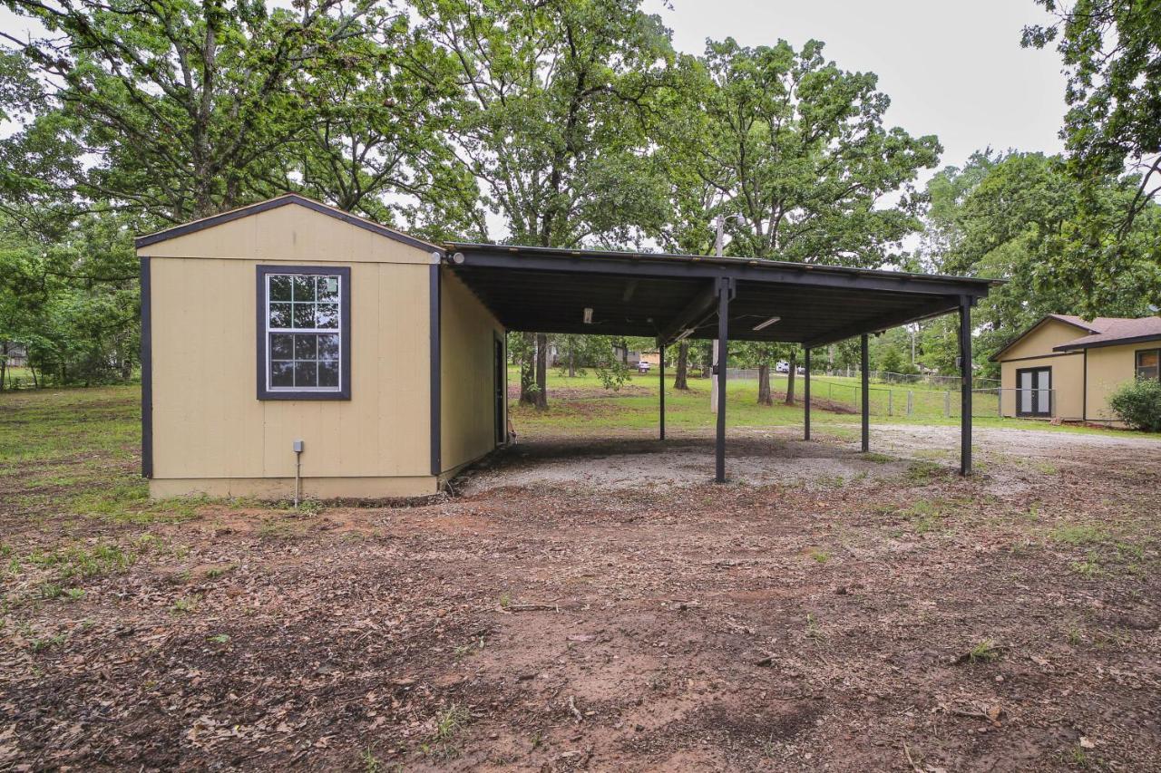 Modern Fairland Log Cabin With Lake Access! מראה חיצוני תמונה